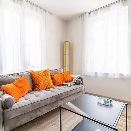 Tagblatt 2-zimmer-apartment Apartman