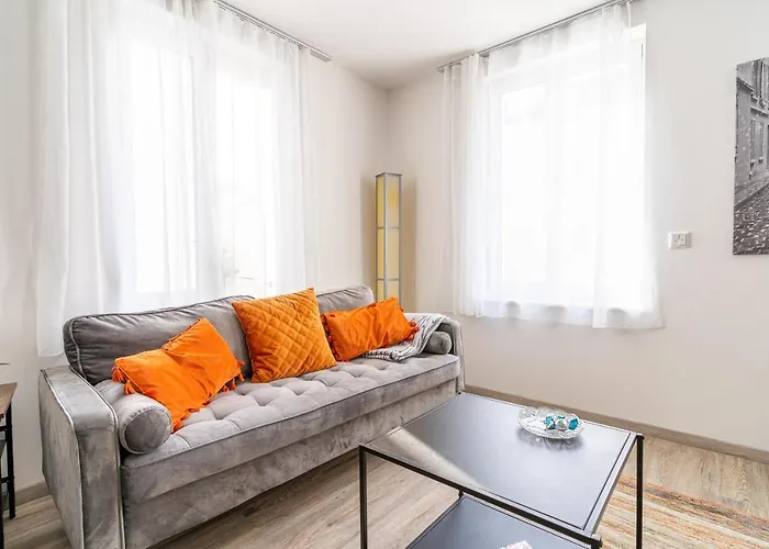 Tagblatt 2-zimmer-apartment Lägenhet